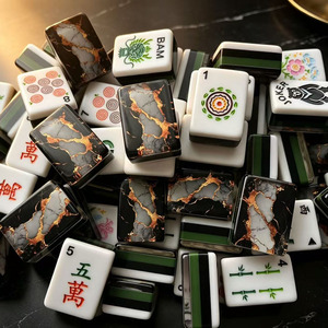 Jeu de Mahjong américain de luxe personnalisé en acrylique, 160 tuiles, 3 couches, veinage marbre noir et or, pour collection ou cadeau - Product Image 1