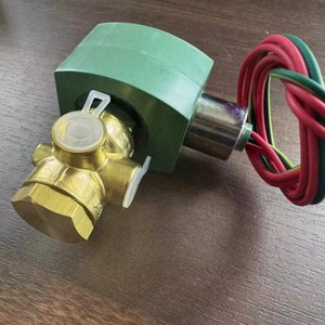 Válvula Solenoide ASCO 8320G174 1/4 NPT de Latón, Dos Posiciones, Tres Vías, Electro-Neumática, Piezas Neumáticas - Product Image 3