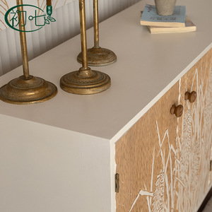 Aparador de Madera Maciza Estilo Wabi Sabi con Tallado de Plantas, Mueble Decorativo Hecho a Mano de 900 mm para Entrada - Product Image 3