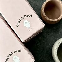 Boîtes d'emballage personnalisées: papier cartonné blanc en petits lots, conception de boîte de couleur, impression et personnalisation du logo pour les boîtes-cadeaux