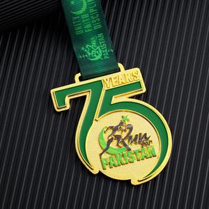 Vente en gros médailles souvenir du pakistan 75 ans médaille souvenir du sport en vrac - Product Image 4