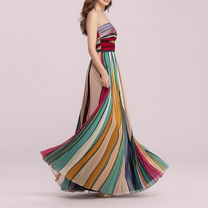 Vestido largo estampado de primavera para mujer, estilo europeo americano, sexy, sin tirantes, colorido, para fiesta de noche. - Product Image 2