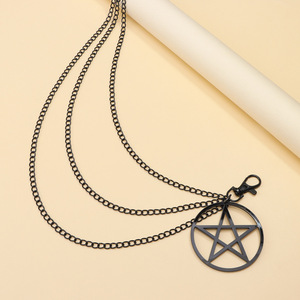 Colgante de estrella de aleación de zinc unisex, cadena de tres capas para pantalones, para uso diario, diseño de estrella de cinco puntas negra - Product Image 4