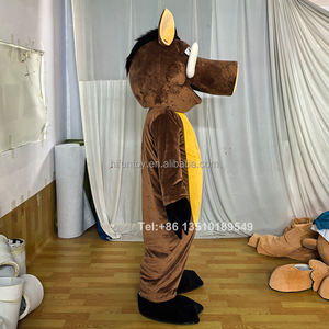 Funtoys Tongue & <span class=keywords><strong>Pumba</strong></span> Pig Timon Costume de mascotte de sanglier Mascotte en peluche Personnage de dessin animé Halloween Traje pour adulte Déguisement - Product Image 2