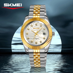 Reloj de Cuarzo Casual de Alta Calidad con Encanto, Logotipo Personalizado OEM, Correa Sólida de Acero Inoxidable, Resistente al Agua, Estilo Minimalista para Hombre - Product Image 1