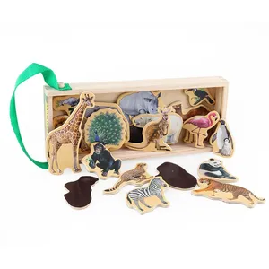 लकड़ी के खिलौने रंगीन कार्टून पशु डायनासौर निर्माण लकड़ी के बक्से के साथ वन पशु पत्र पहेली सीखने खिलौने चुंबकीय स्टीकर