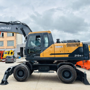 Used Hyundai 210W7 Wheel Excavator Diesel Engine <b>Quick</b> <b>Hitch</b> Euro Stage IIIA Compliant Low Hours Hydraulic Pump 2018 Model - Product Image 1