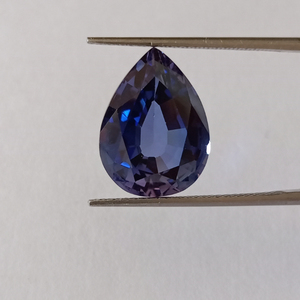 พลอยไพลินสีน้ำเงินทรงลูกแพร์เพาะเลี้ยงในห้องปฏิบัติการ คุณภาพพรีเมียม ความใสระดับบริลเลียนท์ เจียระไนอย่างประณีต เหมาะสำหรับทำเครื่องประดับ งานฝีมือ - Product Image 1