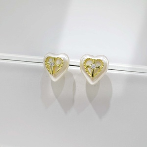 wholesale plata 925 sterling silver minimalist gold plated earring korean Classic retro freshwater pearl fashion stud earrings - Product Image 5