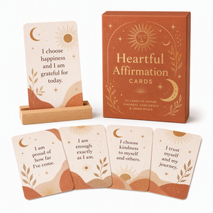 Tarjetas de Oráculo Premium Boho con Afirmaciones de Sol y Luna, Personalizables, Caja de Papel Familiar, 52 Tarjetas de Lujo con Lámina Dorada Terracota, Ecológicas y Duraderas - Product Image 2