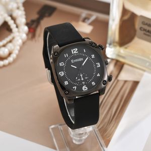 Reloj de cuarzo cuadrado de silicona Little Fresh Jelly para mujer, reloj <span class=keywords><strong>con</strong></span> puntero deportivo de ocio Simple para escuela secundaria y secundaria - Product Image 3