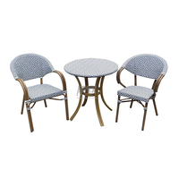 Chaises de salle à manger modernes empilables sur mesure pour café français Paris Chaise de salle à manger nordique contemporaine
