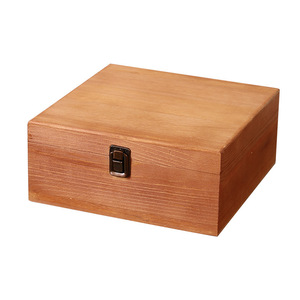 Caja de almacenamiento de madera Mystic Arts con tapa abatible para organizar joyas, exhibir en el escritorio de oficina o como accesorio de cine. - Product Image 5