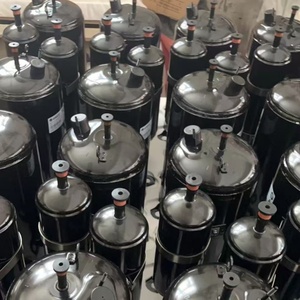 <span class=keywords><strong>คอมเพรสเซอร์</strong></span>โรตารี่ RECHI 9000BTU 13000BTU ชิ้นส่วนเครื่องทำความเย็นไฟฟ้าสำหรับบ้านใหม่ ชิ้นส่วนเครื่องปรับอากาศทองแดง ผู้จัดจำหน่ายชิ้นส่วนเครื่องปรับอากาศ - Product Image 6