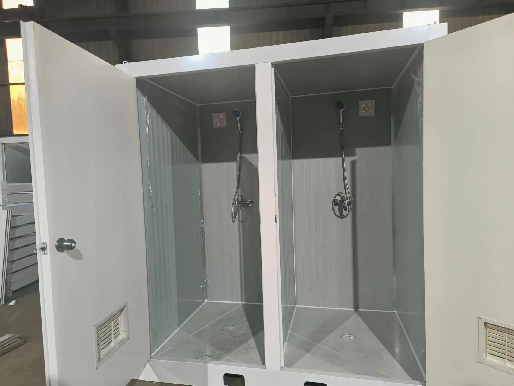 Public Luxury High Quality Steel Mobile Toilet Porta Potty Outdoor Bathroom Shower Uint Toilet Tiny Pod Pods Container 4