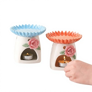 Ayçiçeği Seramik Aromaterapi Brülörü Çin Standart Ambalajlı Ev Tipi Uçucu Yağ Kokusu Difüzörü Yaratıcı Mumluk - Product Image 1