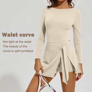Jupe de sport de badminton yoga fitness en gros bon marché <span class=keywords><strong>Tenue</strong></span> de sport de <span class=keywords><strong>tennis</strong></span> à manches longues de haute qualité Ensemble de sport deux pièces respirant - Product Image 4