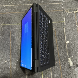 Ultrabook professionnel reconditionné en vrac pour D-ell Latitude 7390 13,3 pouces, Intel i7 8e génération, 8 Go de RAM, 256 Go de SSD - Product Image 4