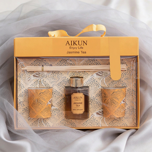 AIKUN Gift Boxed Aromatic Minimalist <b>Reed</b> <b>Diffuser</b> Scented Candle Aroma Set <b>For</b> Hotel Lobby Spa Room Retail Display - Product Image 3