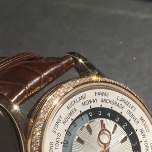 Esfera de diamante de cristal de zafiro redondo blanco parte de reloj mecánico caja de oro de 18K correa de cuero marrón para reloj PP