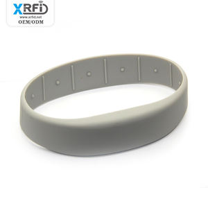 Tam baskı 13.56mhz RFID aktivite akıllı bileklik çip NFC bilezik özel RFID silikon bilezikler - Product Image 6