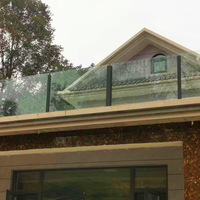 Modernes Design Villa-Geländersystem aus Glas, Rahmenloses Edelstahl-Geländer, Rostbeständig, UV-geschützt, für Balkon und Treppe