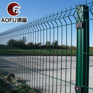 Tam giác phong cách sắt Zn + PVC 3D dây lưới hàng rào 4 mét dây lưới kích thước 100*50 mét màu xanh lá cây RAL 6005 sử dụng cho sân bay hàng rào - Product Image 3