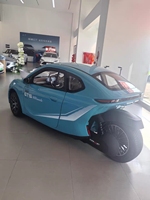 Le véhicule électrique convertible à trois roues The Trend Reverse : Redéfinir l'esthétique des déplacements sur de courtes distances