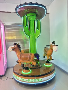 Manège Électrique Rotatif à Thème Cowboy 3 Places pour Parc d'Attractions Intérieur/Extérieur - Product Image 3