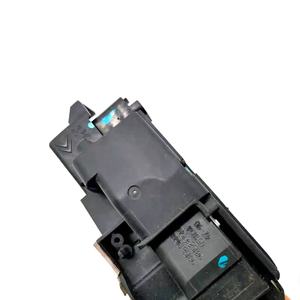 9804762080 serrure de <span class=keywords><strong>coffre</strong></span> automatique bloc de verrouillage de compartiment à bagages pour Peugeot 3008 <span class=keywords><strong>5008</strong></span> 508 Citroen C5 AIRCROSS - Product Image 4