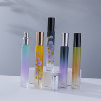 Flacons en verre carrés portables de 10 ml avec applicateur à bille, finition mate, pulvérisateur à pompe, pour échantillons cosmétiques et diffuseurs, sérigraphiés