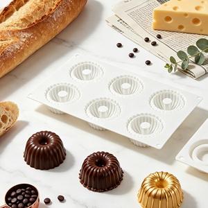 Molde de Silicona Antiadherente de 6 Cavidades para Pastel Bundt, Grado Alimenticio, para Hornear Mousse, Chocolate y Postres en Horno - Product Image 3