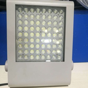 ไฟส่องสว่างแบบ LED 100W ชิป COB ให้แสงกระจายกว้าง ติดตั้งบนพื้นผิว ความสว่างสูง กันน้ำ สำหรับสนามกีฬาและไฟถนน - Product Image 4