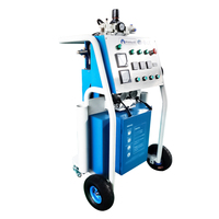 Machine à pulvériser de la cellulose à vente chaude, machine à mousser d'isolation automatique avec composant moteur principal, prix bas en vente