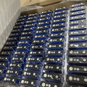 Cellules de batterie LiFePO4 prismatiques 200-314Ah 3.2V certifiées CE pour véhicules électriques et systèmes d'alimentation DIY - Product Image 1