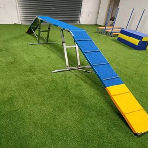 Équipement professionnel de parc pour chiens en plein air marche à longue rampe pont en rondins entraînement d'agilité obstacle entraînement de compétition pour chiens étanches - Product Image 5