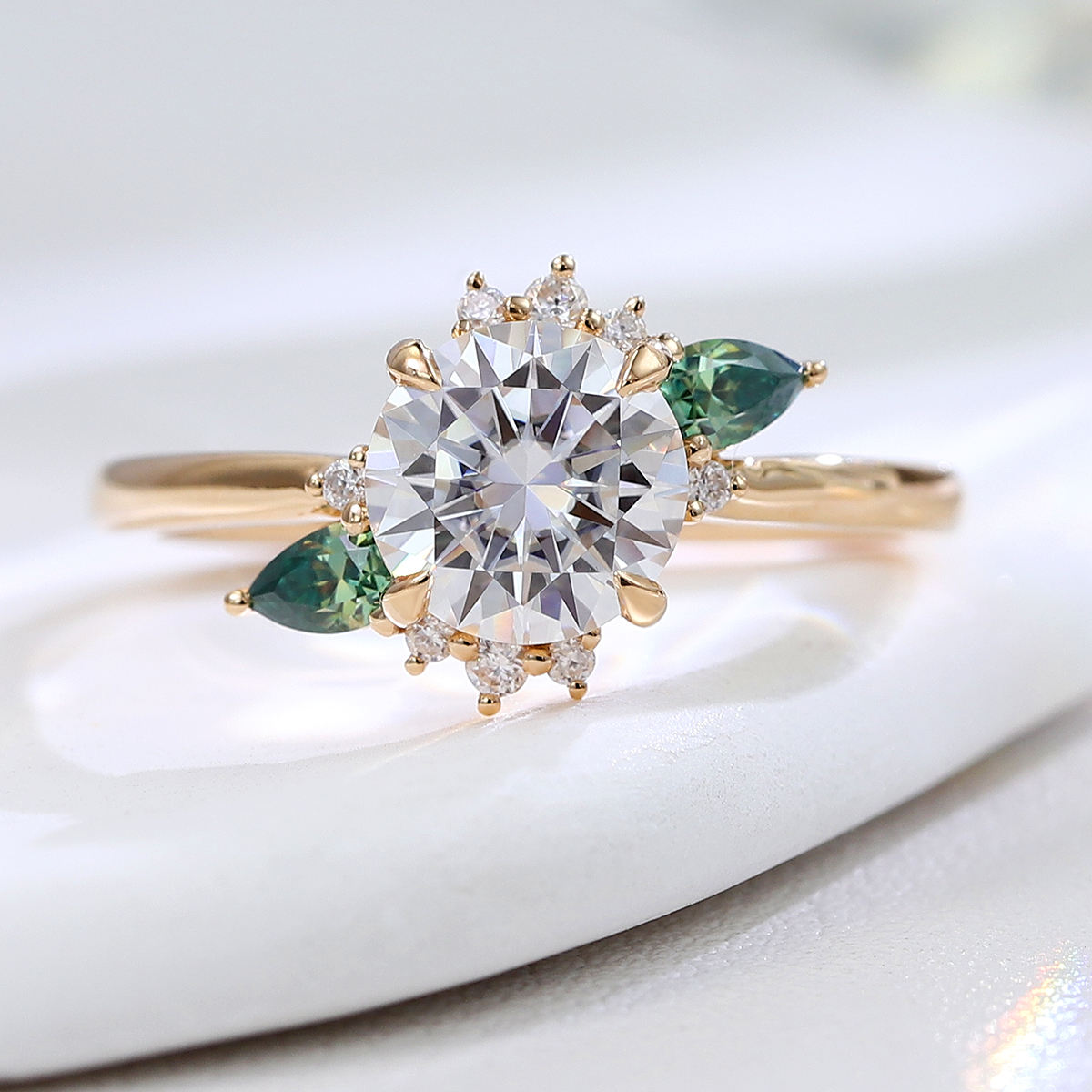 แหวนมอยซาไนต์ทองคำแท้ 10K