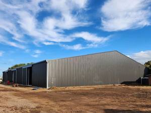 中国从钢架到竣工展示场的2520m ² 农业钢铁建筑今天竣工 - Product Image 2