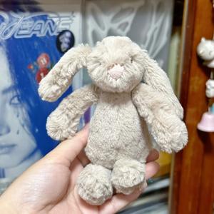 Jcjellycat Versión Alta 1 a 1 --- Serie Shy <span class=keywords><strong>Bugs</strong></span> <span class=keywords><strong>Bunny</strong></span> Love <span class=keywords><strong>Bugs</strong></span> <span class=keywords><strong>Bunny</strong></span> <span class=keywords><strong>Peluche</strong></span> Floral con Etiqueta Dorada - Product Image 2