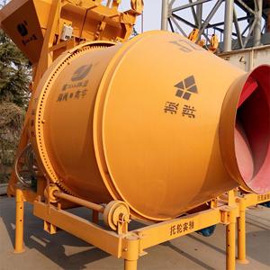 <span class=keywords><strong>Malaxeur</strong></span> à <span class=keywords><strong>béton</strong></span> portatif de 800 L à grande capacité, monté sur <span class=keywords><strong>tracteur</strong></span>, avec moteur à tambour conique et système d'arrosage et de décharge automatiques - Product Image 5