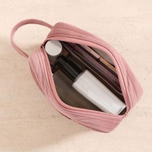 Sac de maquillage et de soins capillaires pour femme, personnalisable, à rayures et à carreaux, en velours, avec fermeture éclair - Product Image 3