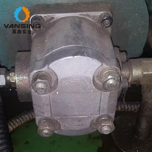 Pompe à huile pour engrenages CBN-G306 et CBN-G310 pour support de rouleaux de machine à rouler JS - Product Image 2