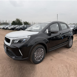 รถยนต์ Geely Livan X3 Pro ปี 2025 สีดำ เครื่องยนต์ 1.5 ลิตร เกียร์ธรรมดา 5 ประตู 5 ที่นั่ง ขับเคลื่อนล้อหน้า น้ำมันเบนซิน รถ SUV ขนาดกะทัดรัด ราคาถูกจากโรงงานโดยตรง - Product Image 3