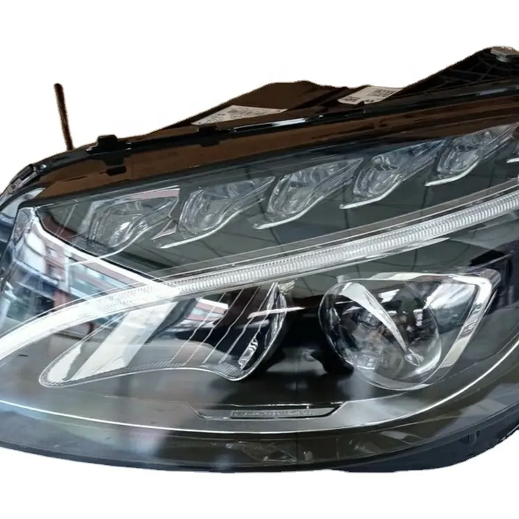 Alta qualidade auto farol dianteiro para Mercedes Benz classe C W205 baixo equipado OEM:2059067303 L/2059067403 R