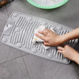 Bba251 Mini Sucker di động hấp phụ chống trượt phần mềm nhựa washboard nhà tắm Silicone ráp washboard