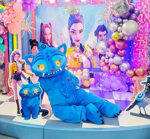 Disfraz de Mascota de Gato Azul con Temática de <span class=keywords><strong>Anime</strong></span> y Videojuegos, Suave y de Peluche, Estilo Kpop, Traje de Personaje para Festival de Cazadores de Demonios, Económico - Product Image 5