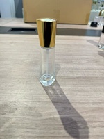 Botol Pompa Lotion Kaca Bening Mini Persegi 30ml Harga Pabrik, Botol Perawatan Kulit Kosong Portabel untuk Perjalanan dengan Tutup Persegi Multi Warna