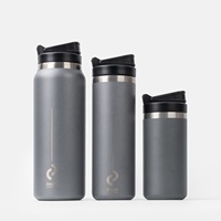 2023 vente chaude sport sans Bpa flacon à vide couvercle de verrouillage 32oz isolé en acier inoxydable bouteille d'eau Logo personnalisé couleur