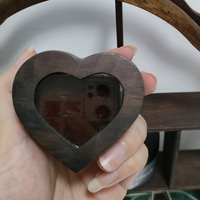 Boîte à bague en bois en forme de cœur avec fenêtre transparente pour demande en mariage