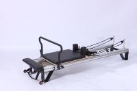 Reformer de Pilates en aluminium de qualité commerciale, durable, portable et multifonctionnel, écologique, pour usage en studio de Pilates